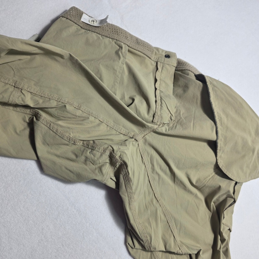 LL Bean Vista Camp Pants Womens 16 Regular Khaki Tan Hiking Outdoor 268919 - Picture 14 of 15